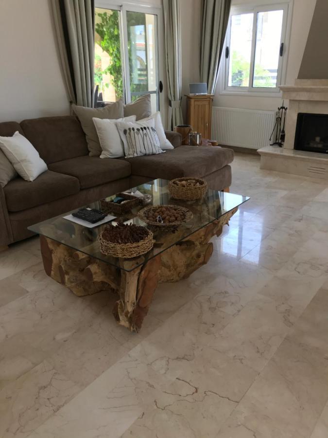 Casa Santos Kyrenia Villa ไคริเนีย ภายนอก รูปภาพ