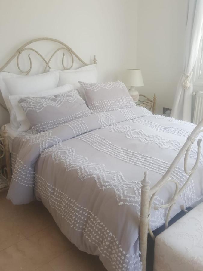 Casa Santos Kyrenia Villa ไคริเนีย ภายนอก รูปภาพ