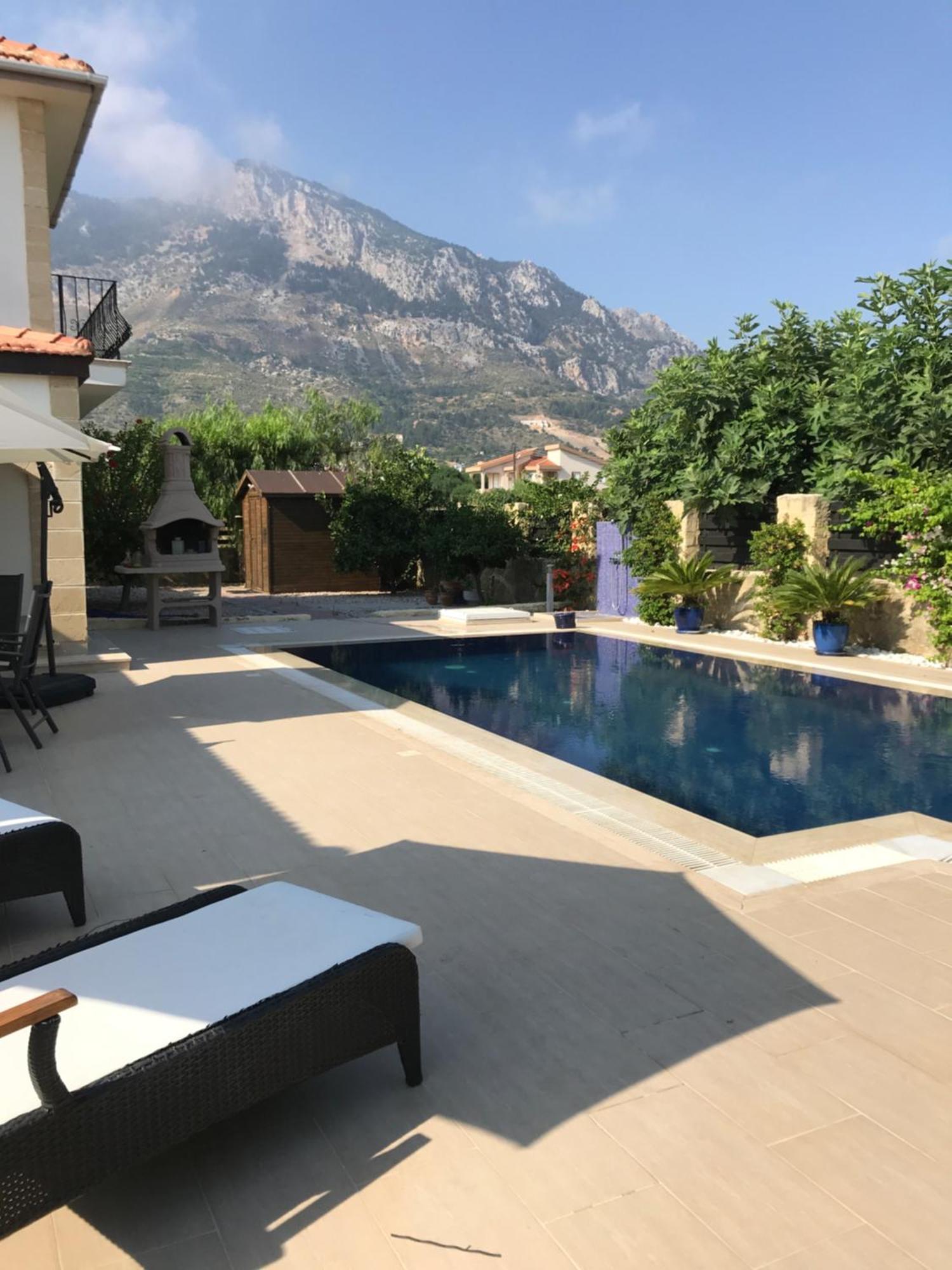 Casa Santos Kyrenia Villa ไคริเนีย ภายนอก รูปภาพ